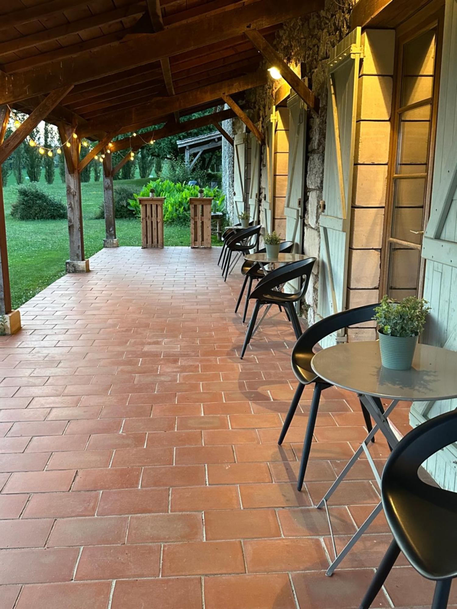 Gites Boutique Villamblard Extérieur photo