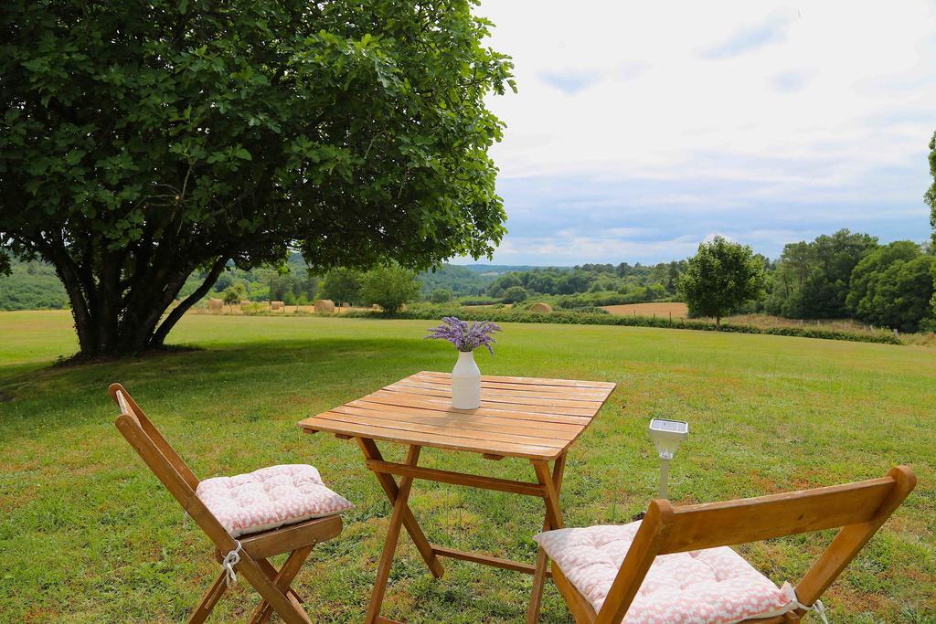Gites Boutique Villamblard Extérieur photo