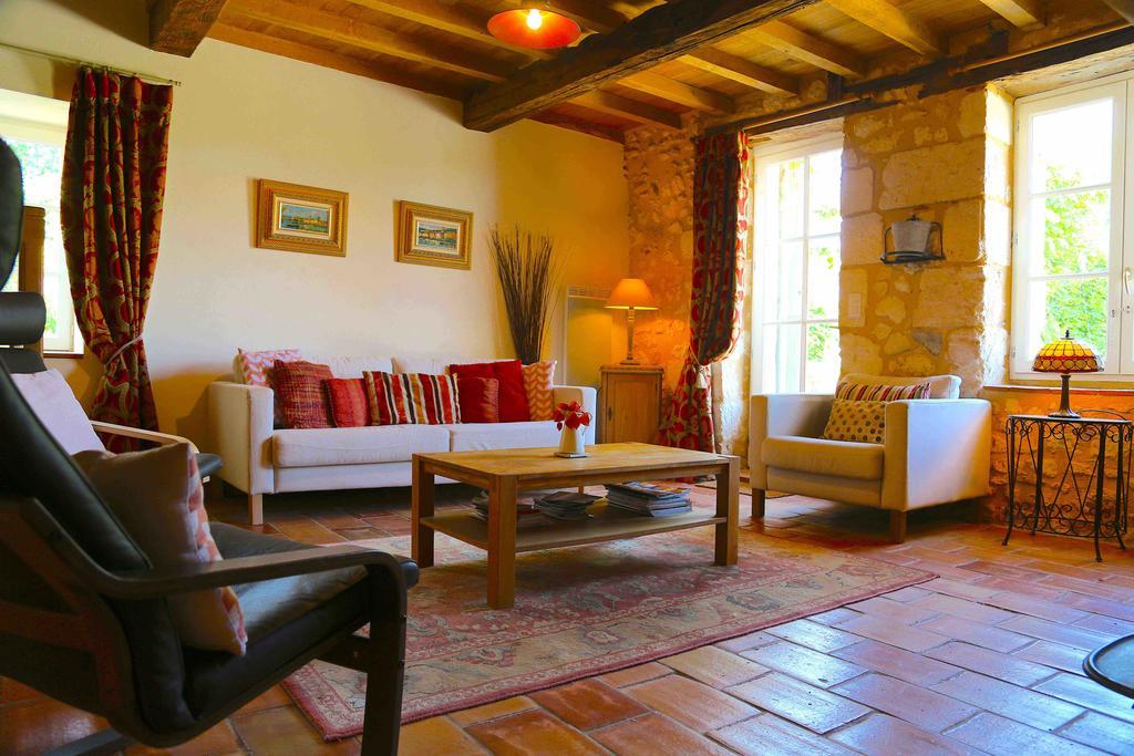Gites Boutique Villamblard Extérieur photo